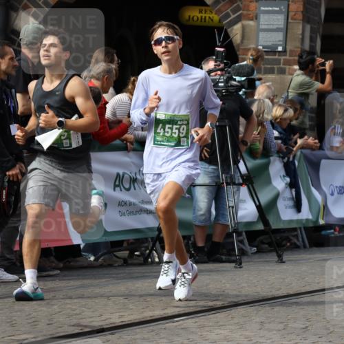 13.09.2026 - 21. swb-Marathon Bremen Strokosch-Dieckow http://msf.ph/oto/10306964 13.09.2026 13:24:16 Ziel 102, 342, 2210, 2288, 2370, 2517, 2967, 3044, 4601, 4671, 5011, 5104, 5116, 5146, 5231, 5397, 5623, 6332, 6648, 6772, 7094, 7105, 7216, 7357, 7475, 7761, 8051, 8052, 8179, 10059, 10115, 13007, 13197, 13219, 1250, 2295, 3994, 4000, 4559, 5572, 5668, 5669, 5929, 5953, 6080, 7156, 7568, 8310, 8415, 8784, 9264, 9573, 9676 meine-sportfotos.de