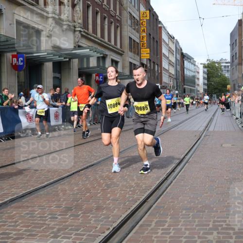 13.09.2026 - 21. swb-Marathon Bremen Strokosch-Dieckow http://msf.ph/oto/10307023 13.09.2026 10:53:47 Ziel 10255, 10579, 10708, 10822, 10947, 10996, 11010, 11206, 11290, 11329, 11361, 11476, 11765, 11843, 11989, 11998, 12075, 12244, 12356, 12435, 13531, 10141, 10174, 10222, 10227, 10255, 10478, 10479, 10626, 10684, 10685, 10838, 10845, 10886, 10905, 11242, 11446, 11489, 11502, 11590, 11596, 11800, 11950, 12056, 12119, 12308, 12331, 12341, 12405, 12492, 12515, 13597 meine-sportfotos.de