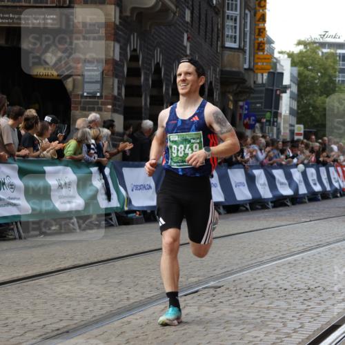 13.09.2026 - 21. swb-Marathon Bremen Strokosch-Dieckow http://msf.ph/oto/10307115 13.09.2026 13:00:50 Ziel 453, 1136, 1550, 1754, 2141, 2683, 4904, 5776, 6359 meine-sportfotos.de
