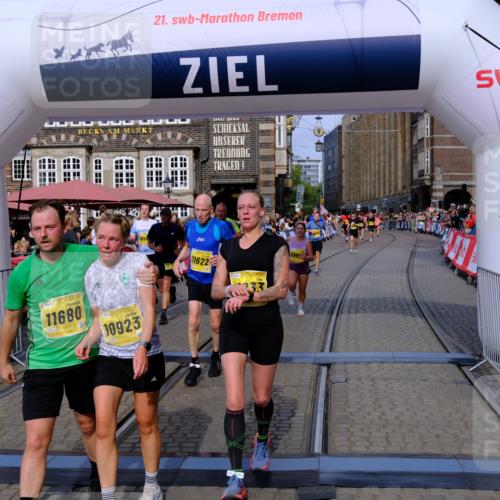 13.09.2026 - 21. swb-Marathon Bremen Tim E. http://msf.ph/oto/10307127 13.09.2026 10:50:43 Ziel 10170, 10233, 10525, 10840, 10923, 11178, 11276, 11497, 11499, 11622, 11664, 11680, 11742, 12045, 12078, 12269, 12447, 13562 meine-sportfotos.de