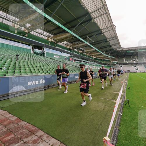 13.09.2026 - 21. swb-Marathon Bremen Michael Burmester http://msf.ph/oto/10307596 13.09.2026 13:02:13 Laufen im Stadion 150, 242, 282, 318, 440, 531, 687, 722, 930, 936, 946, 1006, 1067, 1163, 1250, 1436, 1448, 1460, 1582, 1896, 2033, 2047, 2062, 2276, 2292, 2345, 2364, 2370, 2378, 2409, 2421, 2485, 2490, 2491, 2560, 2561, 2627, 2638, 2658, 2666, 2668, 2779, 2781, 2900, 2987, 3013, 3044, 3114, 3163, 3164, 3187, 3248, 3258, 3294, 3334, 3372, 3374, 3375, 3392, 3496, 3524, 3526, 3527, 3576, 3585, 3603, 3667, 3721, 3806, 3852, 3893, 3938, 3970, 3983, 4000, 4133, 4506, 4558 meine-sportfotos.de