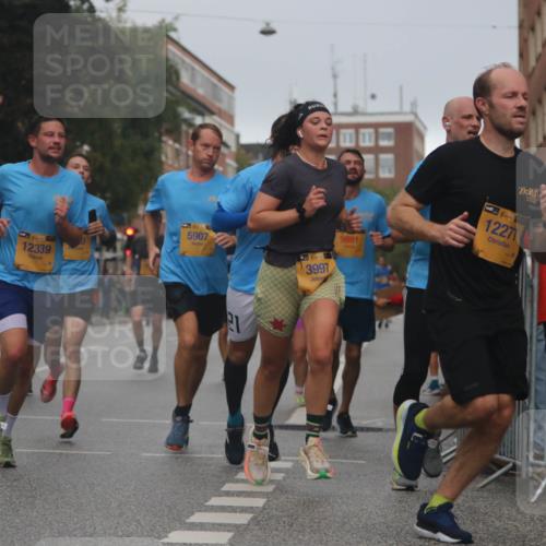 13.09.2026 - Kiel Lauf Markus Tischler http://msf.ph/oto/10307734 13.09.2026 10:31:35 Fleethörn 1, 39, 12339, 5907, 3997, 9891, 12271 meine-sportfotos.de