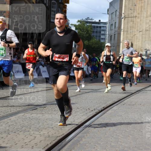 13.09.2026 - 21. swb-Marathon Bremen Strokosch-Dieckow http://msf.ph/oto/10307853 13.09.2026 13:30:22 Ziel 109, 454, 1173, 1205, 1308, 1611, 1653, 1759, 1780, 1848, 2126, 3190, 3908, 4524, 5039, 5198, 5348, 5615, 5631, 6225, 6720, 6942, 6992, 6994, 7093, 7184, 7609, 7932, 8110, 8115, 8267, 8441, 8470, 8899, 9104, 9125, 625, 1067, 3163, 3164, 3425, 4058, 4206, 4332, 4342, 4415, 4425, 4748, 4757, 5506, 5551, 6134, 6347, 6988, 7253, 7567, 7645, 7821, 8116, 8117, 8169, 8314, 8762, 8878, 8966, 9011, 9108, 9695, 9825 meine-sportfotos.de