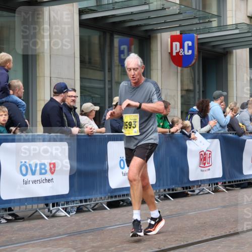 13.09.2026 - 21. swb-Marathon Bremen Strokosch-Dieckow http://msf.ph/oto/10307864 13.09.2026 10:54:23 Ziel 10067, 10146, 10410, 10589, 10608, 10704, 10765, 11039, 11040, 11174, 11389, 11569, 11593, 11874, 12038, 12265, 12467, 12519, 12800, 13526, 10359, 10503, 10577, 10631, 10749, 10837, 10884, 10996, 11099, 11118, 11290, 11329, 11361, 11476, 11765, 11843, 11989, 11998, 12265, 12328 meine-sportfotos.de