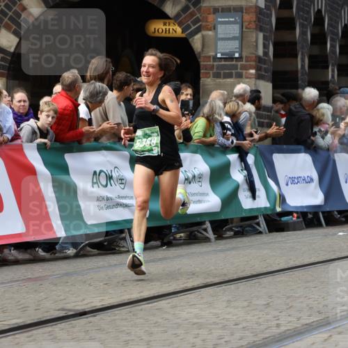 13.09.2026 - 21. swb-Marathon Bremen Strokosch-Dieckow http://msf.ph/oto/10307941 13.09.2026 13:01:36 Ziel 1411, 1619, 3019, 4328, 5663, 5996, 1614, 4696, 7950, 9137, 13168 meine-sportfotos.de