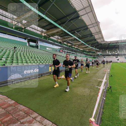 13.09.2026 - 21. swb-Marathon Bremen Michael Burmester http://msf.ph/oto/10308103 13.09.2026 13:03:13 Laufen im Stadion 150, 209, 210, 488, 596, 722, 725, 762, 881, 936, 940, 946, 1014, 1163, 1250, 1343, 1458, 1460, 1479, 1611, 1649, 1771, 2047, 2223, 2276, 2292, 2345, 2364, 2378, 2421, 2434, 2513, 2625, 2638, 2666, 2668, 2779, 2851, 2900, 2934, 2977, 2987, 3013, 3044, 3114, 3135, 3163, 3164, 3187, 3248, 3258, 3294, 3334, 3360, 3392, 3402, 3454, 3460, 3496, 3510, 3527, 3576, 3579, 3585, 3597, 3603, 3618, 3721, 3846, 3852, 3859, 3893, 3938, 3970, 3983, 4000, 4077, 4133, 4506, 4558 meine-sportfotos.de