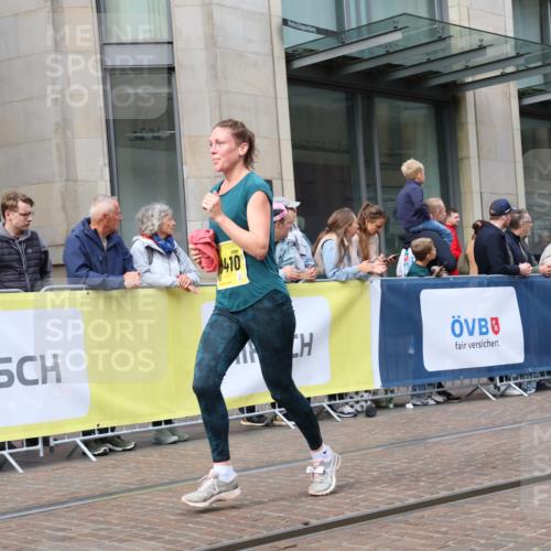 13.09.2026 - 21. swb-Marathon Bremen Strokosch-Dieckow http://msf.ph/oto/10308117 13.09.2026 10:54:28 Ziel 10589, 10608, 10646, 10704, 10901, 11040, 11174, 11389, 11569, 11874, 11889, 12038, 12313, 12519, 12800, 13526, 13592, 10067, 10146, 10359, 10410, 10503, 10577, 10631, 10749, 10765, 10837, 10884, 10996, 11039, 11099, 11118, 11329, 11361, 11476, 11593, 11765, 11843, 11989, 11998, 12265, 12328, 12467 meine-sportfotos.de