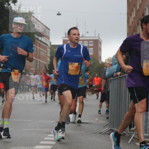 13.09.2026 - Kiel Lauf Markus Tischler http://msf.ph/oto/10308142 13.09.2026 10:32:08 Fleethörn 38, 4300, 169, 138, 8362 meine-sportfotos.de