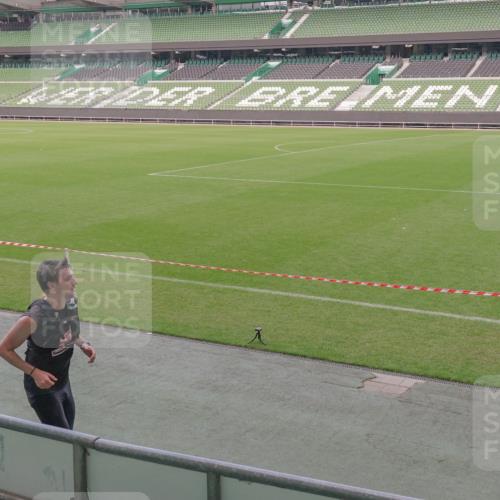 13.09.2026 - 21. swb-Marathon Bremen Michael Burmester http://msf.ph/oto/10308495 13.09.2026 12:40:31 Laufen im Stadion 126, 371, 453, 603, 640, 650, 671, 735, 744, 807, 862, 912, 957, 1136, 1336, 1379, 1381, 1508, 1540, 1571, 1614, 1758, 1795, 1797, 1800, 1852, 1860, 1901, 1930, 1950, 2049, 2099, 2986, 3744, 4381, 4936, 5912, 6201, 6630, 7118, 7671, 8065, 8467, 9065, 9329, 9630, 10034, 13080, 13224, 365, 466, 658, 850, 1090, 1288, 1385, 1485, 1583, 1754, 1993, 2073, 2585, 3617, 7244, 7768, 8075, 8729, 13033 meine-sportfotos.de