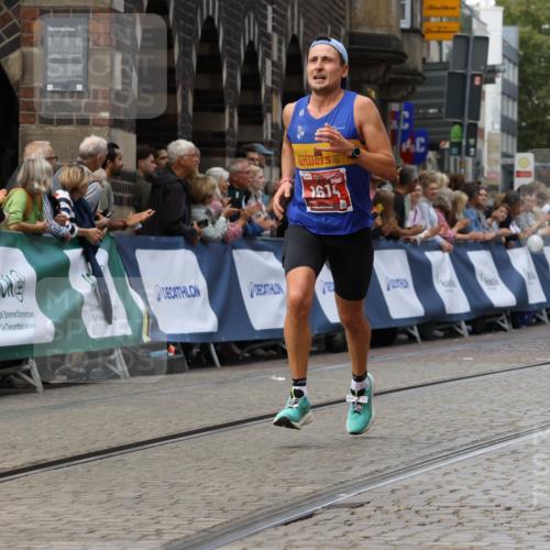 13.09.2026 - 21. swb-Marathon Bremen Strokosch-Dieckow http://msf.ph/oto/10308502 13.09.2026 13:02:11 Ziel 1614, 4696, 4739, 5601, 7950, 9137, 9233, 9583 meine-sportfotos.de