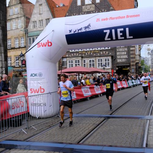13.09.2026 - 21. swb-Marathon Bremen Tim E. http://msf.ph/oto/10308558 13.09.2026 10:51:58 Ziel 10162, 10183, 10281, 10334, 10348, 10467, 10641, 11145, 11273, 11542, 11685, 11733, 11777, 11787, 12329, 13631 meine-sportfotos.de