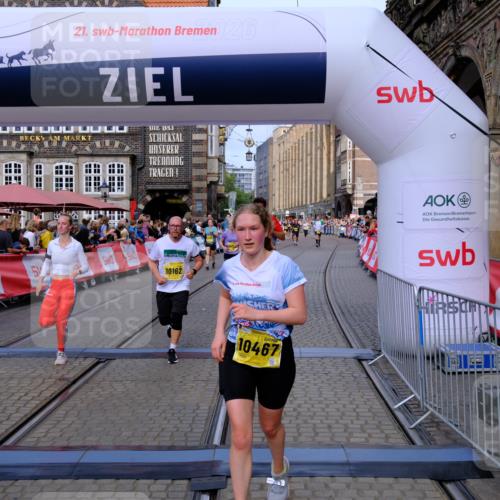 13.09.2026 - 21. swb-Marathon Bremen Tim E. http://msf.ph/oto/10308666 13.09.2026 10:52:00 Ziel 10162, 10183, 10281, 10348, 10467, 10641, 11273, 11542, 11685, 11733, 11777, 11787, 12329 meine-sportfotos.de