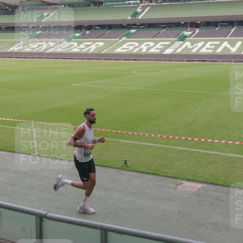 13.09.2026 - 21. swb-Marathon Bremen Michael Burmester http://msf.ph/oto/10308829 13.09.2026 12:41:30 Laufen im Stadion 126, 371, 603, 640, 650, 671, 735, 744, 862, 912, 957, 1136, 1336, 1381, 1411, 1571, 1614, 1667, 1797, 1822, 1850, 1860, 1862, 1901, 1930, 1950, 2094, 2986, 3624, 4381, 4399, 4795, 4936, 5672, 6198, 6201, 6264, 6929, 6991, 7141, 7671, 8065, 8394, 9065, 9329, 13224, 277, 346, 466, 658, 895, 901, 1090, 1118, 1248, 1320, 1323, 1385, 1472, 1583, 1587, 1604, 1754, 1911, 2073, 2141, 2352, 2585, 2670, 3080, 3606, 3617, 5160, 5163, 6112, 7244, 7650, 8729 meine-sportfotos.de