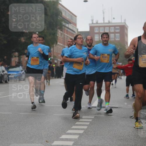 13.09.2026 - Kiel Lauf Markus Tischler http://msf.ph/oto/10308883 13.09.2026 10:33:25 Fleethörn 2268, 1568, 10065, 9261, 8164 meine-sportfotos.de