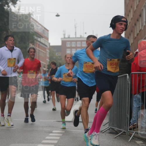 13.09.2026 - Kiel Lauf Markus Tischler http://msf.ph/oto/10309045 13.09.2026 10:33:36 Fleethörn 8436, 524, 39, 5293, 38, 9541 meine-sportfotos.de