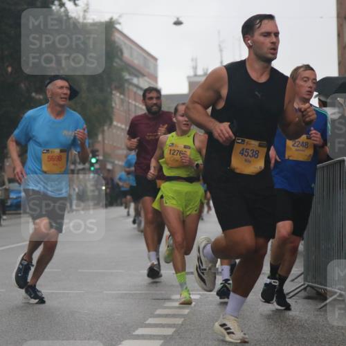 13.09.2026 - Kiel Lauf Markus Tischler http://msf.ph/oto/10309278 13.09.2026 10:34:00 Fleethörn 15, 39, 5698, 71, 3975, 1276, 38, 4538, 2248 meine-sportfotos.de