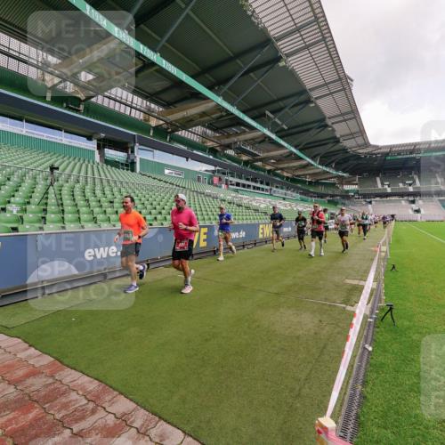 13.09.2026 - 21. swb-Marathon Bremen Michael Burmester http://msf.ph/oto/10309394 13.09.2026 13:05:51 Laufen im Stadion 109, 178, 217, 244, 287, 303, 323, 394, 430, 454, 536, 565, 578, 613, 647, 784, 891, 900, 1073, 1205, 1239, 1243, 1274, 1307, 1308, 1365, 1373, 1380, 1437, 1456, 1533, 1574, 1581, 1627, 1656, 1687, 1780, 1823, 1848, 1909, 1914, 1932, 1941, 2023, 2076, 2089, 2126, 2241, 2244, 2265, 2275, 2301, 2310, 2355, 2356, 2393, 2430, 2452, 2464, 2602, 2723, 2742, 2764, 2867, 2872, 2902, 2910, 2919, 2957, 2959, 2985, 3030, 3055, 3217, 3278, 3320, 3343, 3419, 3444, 3485, 3909 meine-sportfotos.de