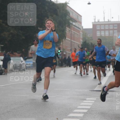 13.09.2026 - Kiel Lauf Markus Tischler http://msf.ph/oto/10309868 13.09.2026 10:34:57 Fleethörn 2571, 469 meine-sportfotos.de