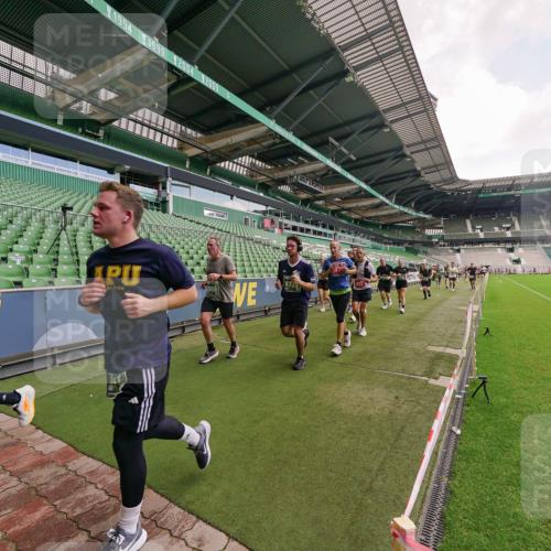 13.09.2026 - 21. swb-Marathon Bremen Michael Burmester http://msf.ph/oto/10310057 13.09.2026 13:07:18 Laufen im Stadion 109, 132, 156, 287, 303, 310, 372, 430, 454, 489, 578, 607, 613, 682, 716, 784, 800, 808, 809, 831, 834, 846, 911, 922, 1083, 1173, 1189, 1205, 1210, 1274, 1322, 1364, 1365, 1369, 1387, 1395, 1437, 1532, 1545, 1574, 1581, 1600, 1823, 1831, 1841, 1848, 1854, 1871, 1909, 1926, 1938, 2003, 2070, 2076, 2090, 2215, 2219, 2275, 2283, 2318, 2355, 2356, 2366, 2393, 2405, 2440, 2492, 2565, 2611, 2699, 2707, 2721, 2731, 2755, 2802, 2818, 2831, 2866, 2902, 2911, 2949, 2960, 3055 meine-sportfotos.de