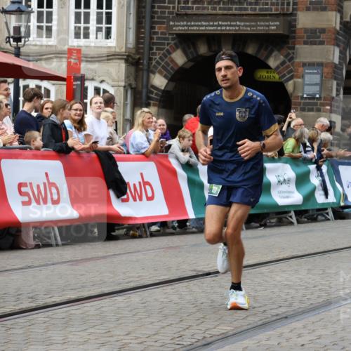 13.09.2026 - 21. swb-Marathon Bremen Strokosch-Dieckow http://msf.ph/oto/10310242 13.09.2026 13:03:40 Ziel 1372, 1950, 7206, 7478, 7715, 8028, 1587, 2889, 3500, 8096, 9642 meine-sportfotos.de