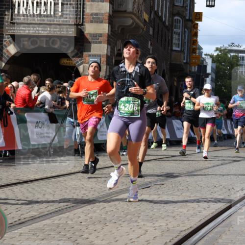 13.09.2026 - 21. swb-Marathon Bremen Strokosch-Dieckow http://msf.ph/oto/10310499 13.09.2026 13:30:36 Ziel 881, 1909, 1938, 2265, 2364, 2900, 4763, 5615, 6225, 6942, 6992, 6994, 7184, 7609, 7821, 7932, 7966, 8090, 8105, 8115, 8169, 8314, 8441, 8494, 9015, 9412, 9529, 800, 834, 1533, 1771, 1841, 1926, 1941, 2369, 2452, 2723, 2985, 4342, 4757, 4920, 5681, 5802, 5822, 5900, 6343, 6523, 7012, 9290, 9653, 9692, 9699, 9767, 13090 meine-sportfotos.de