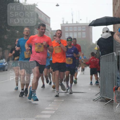 13.09.2026 - Kiel Lauf Markus Tischler http://msf.ph/oto/10310552 13.09.2026 10:36:02 Fleethörn 4540, 1700, 12015, 4226, 9230 meine-sportfotos.de