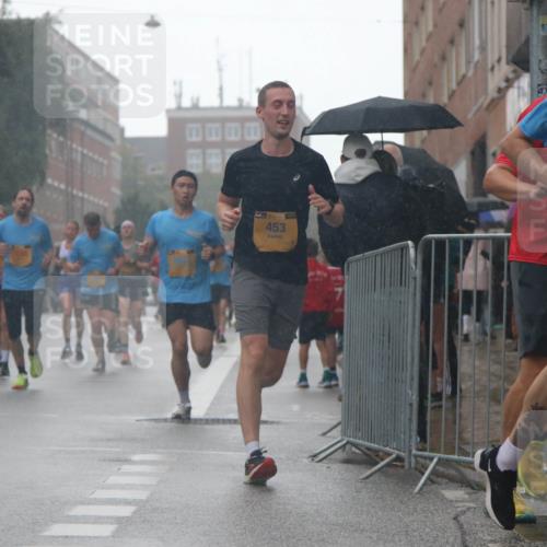 13.09.2026 - Kiel Lauf Markus Tischler http://msf.ph/oto/10310613 13.09.2026 10:36:07 Fleethörn 39, 453, 39, 2361 meine-sportfotos.de
