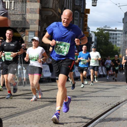 13.09.2026 - 21. swb-Marathon Bremen Strokosch-Dieckow http://msf.ph/oto/10310940 13.09.2026 13:30:38 Ziel 881, 1909, 1938, 2265, 2364, 2900, 3164, 4058, 4763, 5615, 6942, 7184, 7609, 7821, 7932, 7966, 8090, 8105, 8115, 8169, 8314, 8441, 8494, 9015, 9412, 9529, 244, 800, 834, 1533, 1771, 1841, 1926, 1941, 2369, 2985, 4251, 4920, 5600, 5681, 5802, 5822, 5900, 6343, 6523, 7012, 9290, 9507, 9653, 9692, 9699, 9767, 13090 meine-sportfotos.de