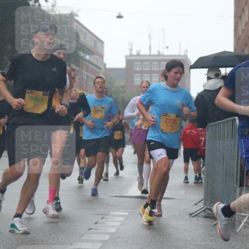 13.09.2026 - Kiel Lauf Markus Tischler http://msf.ph/oto/10310993 13.09.2026 10:36:34 Fleethörn 10044, 39, 6463, 12366, 7235, 33307 meine-sportfotos.de