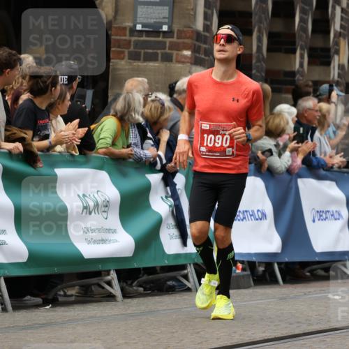 13.09.2026 - 21. swb-Marathon Bremen Strokosch-Dieckow http://msf.ph/oto/10311265 13.09.2026 13:04:02 Ziel 1090, 1587, 3092, 5024, 5143, 5719, 6973, 8096, 3424, 4110, 6815, 9544, 9813 meine-sportfotos.de