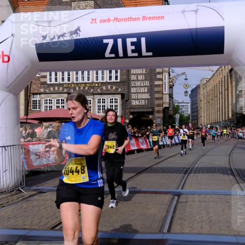 13.09.2026 - 21. swb-Marathon Bremen Tim E. http://msf.ph/oto/10311445 13.09.2026 10:53:34 Ziel 10284, 10448, 10585, 10757, 10780, 10821, 11012, 11168, 11379, 12040, 12170, 12275, 12398, 12461 meine-sportfotos.de