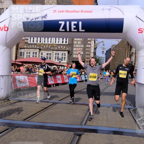 13.09.2026 - 21. swb-Marathon Bremen Tim E. http://msf.ph/oto/10311719 13.09.2026 10:53:44 Ziel 10222, 10448, 10479, 10626, 10757, 10780, 10821, 10845, 10886, 11168, 11242, 11379, 11446, 11590, 11800, 12040, 12056, 12119, 12275, 12308, 12461 meine-sportfotos.de