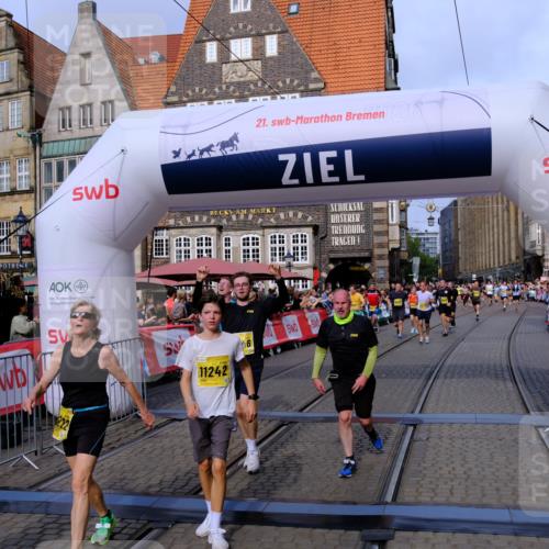 13.09.2026 - 21. swb-Marathon Bremen Tim E. http://msf.ph/oto/10311843 13.09.2026 10:53:53 Ziel 10141, 10174, 10222, 10227, 10478, 10479, 10626, 10821, 10838, 10845, 10886, 10905, 11242, 11446, 11502, 11590, 11800, 11950, 12056, 12119, 12308, 12331, 12341, 13597 meine-sportfotos.de