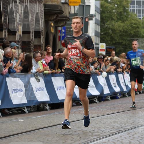 13.09.2026 - 21. swb-Marathon Bremen Strokosch-Dieckow http://msf.ph/oto/10311846 13.09.2026 13:04:27 Ziel 895, 2094, 3424, 4110, 4236, 6815, 9061, 9129, 9544, 9813, 744, 1223, 1224, 2207, 2956, 5283, 8701, 8936, 9070, 13034 meine-sportfotos.de