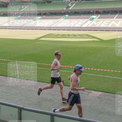 13.09.2026 - 21. swb-Marathon Bremen Michael Burmester http://msf.ph/oto/10312068 13.09.2026 12:47:44 Laufen im Stadion 382, 384, 538, 604, 621, 868, 889, 1554, 1872, 1925, 2021, 2087, 2266, 2538, 2605, 2646, 2809, 2844, 2956, 3110, 3118, 3127, 3196, 3242, 3284, 3297, 3424, 3466, 3520, 3794, 3910, 4025, 4236, 4239, 4614, 4712, 4729, 4777, 4808, 4992, 5024, 5238, 5283, 5674, 5725, 5803, 5976, 6025, 6053, 6058, 6686, 6708, 6784, 6815, 6951, 7102, 7399, 7538, 7803, 7814, 7871, 8060, 8334, 8611, 8621, 8706, 8877, 8973, 8980, 8981, 8983, 9010, 9061, 9429, 9544, 9689, 9813, 9918, 9934 meine-sportfotos.de