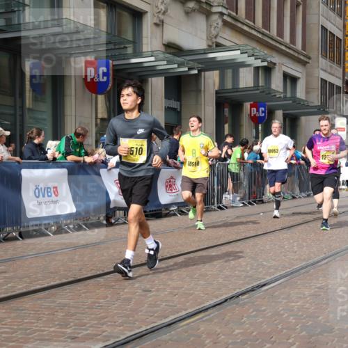 13.09.2026 - 21. swb-Marathon Bremen Strokosch-Dieckow http://msf.ph/oto/10312180 13.09.2026 10:55:36 Ziel 10243, 10298, 10374, 10423, 10550, 10690, 10703, 10809, 10952, 11510, 11790, 11972, 12061, 12108, 12125, 12143, 12188, 12484, 13565, 10203, 10256, 10297, 10379, 10423, 10529, 10725, 10788, 10809, 10881, 11377, 11414, 11466, 11557, 11748, 11862, 11910, 11941, 11975, 11977, 12030, 12125, 12150, 12188, 12218, 12258, 12348 meine-sportfotos.de