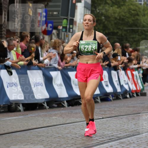 13.09.2026 - 21. swb-Marathon Bremen Strokosch-Dieckow http://msf.ph/oto/10312341 13.09.2026 13:04:40 Ziel 650, 744, 1860, 3284, 3424, 4110, 4239, 6815, 7871, 9813, 1712, 2646, 5283, 5674, 6708, 7538, 7814, 8054, 9306, 9495, 9689, 13187 meine-sportfotos.de