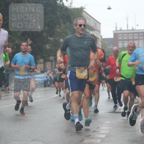 13.09.2026 - Kiel Lauf Markus Tischler http://msf.ph/oto/10312408 13.09.2026 10:38:55 Fleethörn 39, 1711, 868, 841 meine-sportfotos.de