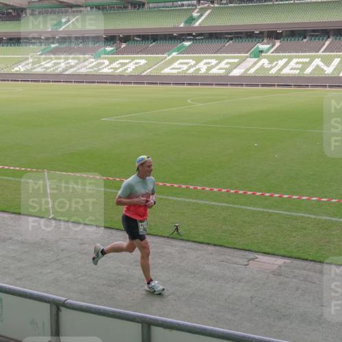 13.09.2026 - 21. swb-Marathon Bremen Michael Burmester http://msf.ph/oto/10312556 13.09.2026 12:48:26 Laufen im Stadion 382, 384, 524, 572, 621, 826, 889, 899, 1349, 1554, 1723, 1872, 1925, 2266, 2287, 2538, 2605, 2646, 2844, 2956, 3043, 3110, 3118, 3127, 3197, 3242, 3276, 3284, 3297, 3424, 3466, 3520, 3794, 3910, 4025, 4082, 4239, 4247, 4614, 4712, 4729, 4732, 4808, 4898, 4992, 5424, 5517, 5648, 5725, 5803, 5976, 6025, 6058, 6692, 6708, 6784, 6951, 7064, 7102, 7399, 7538, 7636, 7803, 7876, 8060, 8611, 8621, 8706, 8877, 8973, 8980, 8981, 9010, 9035, 9061, 9429, 9689, 9918, 9934, 13091 meine-sportfotos.de