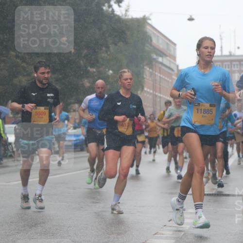 13.09.2026 - Kiel Lauf Markus Tischler http://msf.ph/oto/10312603 13.09.2026 10:39:09 Fleethörn 5509, 38, 11885, 39, 4624 meine-sportfotos.de