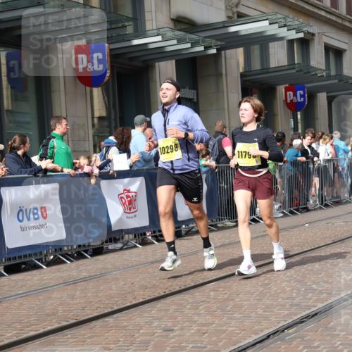 13.09.2026 - 21. swb-Marathon Bremen Strokosch-Dieckow http://msf.ph/oto/10312765 13.09.2026 10:55:54 Ziel 10184, 10211, 10246, 10298, 10322, 10365, 10443, 10670, 10699, 10949, 10957, 10960, 11219, 11280, 11317, 11570, 11693, 11782, 11790, 12061, 12452, 12476, 13565, 10243, 10297, 10374, 10379, 10423, 10529, 10550, 10690, 10703, 10788, 10809, 10881, 10952, 11377, 11510, 11557, 11862, 11972, 11975, 12061, 12108, 12125, 12143, 12150, 12188, 12484 meine-sportfotos.de