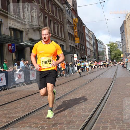 13.09.2026 - 21. swb-Marathon Bremen Strokosch-Dieckow http://msf.ph/oto/10312813 13.09.2026 10:55:57 Ziel 10184, 10211, 10246, 10298, 10322, 10365, 10443, 10670, 10675, 10699, 10844, 10949, 10957, 10960, 11219, 11256, 11280, 11317, 11570, 11693, 11782, 11790, 11795, 12452, 12476, 10243, 10298, 10374, 10379, 10423, 10529, 10550, 10690, 10703, 10809, 10952, 11377, 11510, 11790, 11972, 12061, 12108, 12125, 12143, 12188, 12484, 13565 meine-sportfotos.de