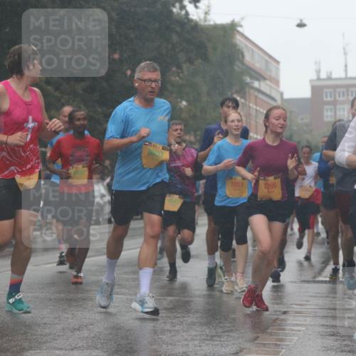 13.09.2026 - Kiel Lauf Markus Tischler http://msf.ph/oto/10313043 13.09.2026 10:40:01 Fleethörn 2387, 8937, 7051, 1206, 2667, 1, 102 meine-sportfotos.de