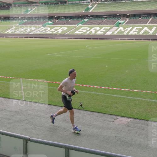 13.09.2026 - 21. swb-Marathon Bremen Michael Burmester http://msf.ph/oto/10313053 13.09.2026 12:49:17 Laufen im Stadion 382, 524, 572, 663, 670, 779, 826, 889, 899, 1349, 1517, 1605, 1723, 1748, 1872, 1925, 2052, 2287, 2288, 2347, 2605, 2750, 2844, 2909, 3043, 3110, 3127, 3197, 3276, 3330, 3466, 3625, 3910, 3973, 4033, 4082, 4247, 4384, 4712, 4732, 4743, 4852, 4898, 4990, 5111, 5377, 5383, 5424, 5517, 5570, 5585, 5594, 5648, 6025, 6058, 6652, 6692, 6842, 6906, 6951, 7064, 7109, 7115, 7121, 7399, 7636, 7803, 7876, 8706, 8877, 8973, 8981, 9010, 9035, 9429, 13091 meine-sportfotos.de