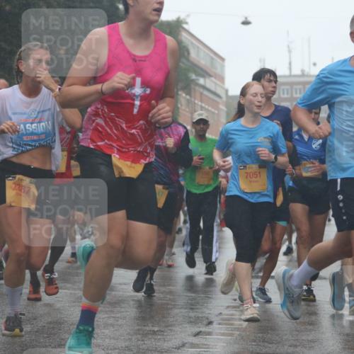13.09.2026 - Kiel Lauf Markus Tischler http://msf.ph/oto/10313057 13.09.2026 10:40:02 Fleethörn 139, 2387, 1, 39, 7051, 38, 853 meine-sportfotos.de