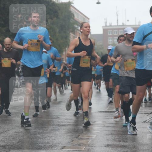 13.09.2026 - Kiel Lauf Markus Tischler http://msf.ph/oto/10313104 13.09.2026 10:40:07 Fleethörn 8151, 39, 4559, 4399, 33, 11916 meine-sportfotos.de