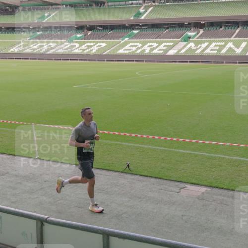 13.09.2026 - 21. swb-Marathon Bremen Michael Burmester http://msf.ph/oto/10313202 13.09.2026 12:49:29 Laufen im Stadion 382, 469, 524, 572, 663, 670, 779, 826, 889, 899, 1349, 1517, 1605, 1723, 1748, 1872, 1925, 2052, 2287, 2288, 2291, 2347, 2360, 2605, 2750, 2844, 2909, 3043, 3110, 3127, 3197, 3276, 3330, 3625, 3647, 3910, 3973, 4033, 4082, 4247, 4384, 4712, 4732, 4743, 4852, 4898, 4990, 5111, 5377, 5383, 5424, 5517, 5570, 5585, 5594, 5636, 5648, 6058, 6267, 6652, 6692, 6842, 6906, 6951, 7064, 7109, 7115, 7121, 7399, 7636, 7803, 7876, 8706, 8877, 8973, 8981, 9010, 9035, 9429, 13091 meine-sportfotos.de