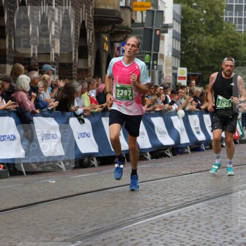 13.09.2026 - 21. swb-Marathon Bremen Strokosch-Dieckow http://msf.ph/oto/10313205 13.09.2026 13:05:06 Ziel 1712, 2646, 2956, 5283, 5674, 6708, 7538, 7814, 8054, 8701, 9070, 9306, 9495, 9689, 13187, 1822, 2297, 3365, 4025, 7102, 9273 meine-sportfotos.de