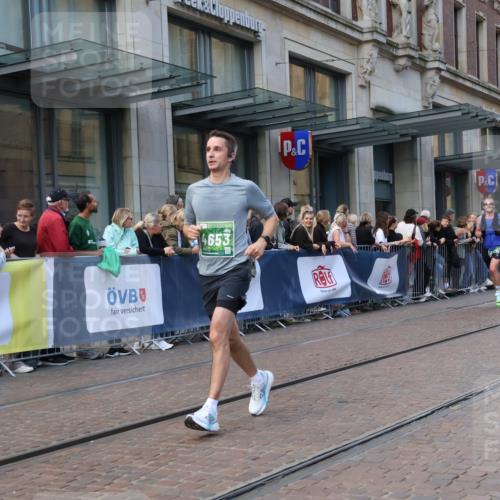 13.09.2026 - 21. swb-Marathon Bremen Strokosch-Dieckow http://msf.ph/oto/10313332 13.09.2026 13:15:18 Ziel 1033, 1445, 2733, 3119, 3346, 3422, 3536, 3689, 3836, 3991, 4212, 4573, 4646, 4653, 4663, 5533, 5588, 6162, 6515, 6526, 7203, 7291, 7346, 7992, 9029, 9391, 9475, 9777, 13249, 1510, 1664, 2383, 3357, 3504, 3717, 3743, 4111, 4382, 4992, 5003, 5149, 5294, 5298, 5385, 5417, 5471, 6011, 6351, 6521, 6528, 6717, 6773, 6902, 7190, 7432, 7497, 7515, 7717, 7730, 8086, 8238, 8254, 8255, 9253, 9338, 9363, 9483, 13137, 13139 meine-sportfotos.de