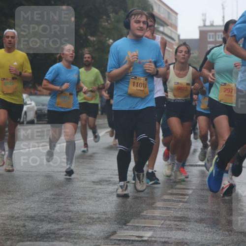 13.09.2026 - Kiel Lauf Markus Tischler http://msf.ph/oto/10313880 13.09.2026 10:41:38 Fleethörn 20, 14, 38, 2971, 9823, 8825, 1101, 1720 meine-sportfotos.de